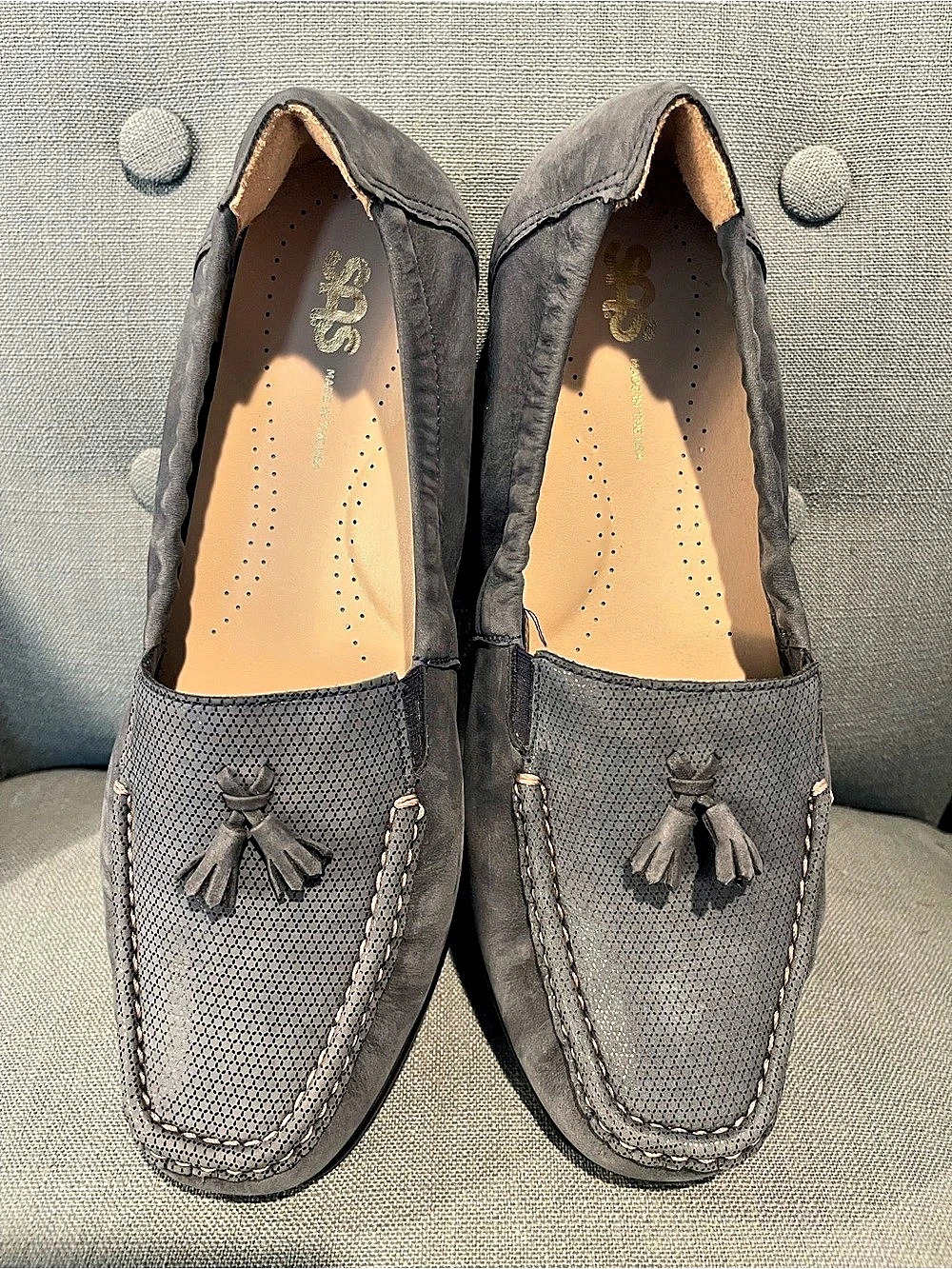 SAS Gray Nubuck Tassel Loafers 9.5 Wide Made in USA